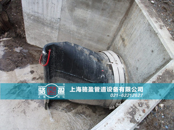 廠家解答<a href=http://m.modeljc.com/ target=_blank class=infotextkey><a href=http://m.modeljc.com target=_blank class=infotextkey>鴨嘴閥</a></a>在排水工程中的應用