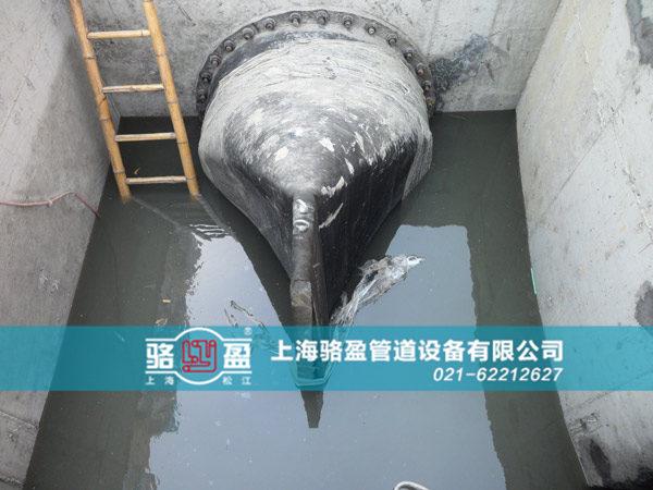 四川省自貢市富順縣法蘭式<a href=http://m.modeljc.com/ target=_blank class=infotextkey><a href=http://m.modeljc.com target=_blank class=infotextkey>鴨嘴閥</a></a>安裝現場